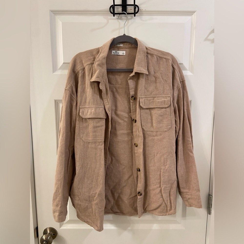 Loose, boyfriend fit button down